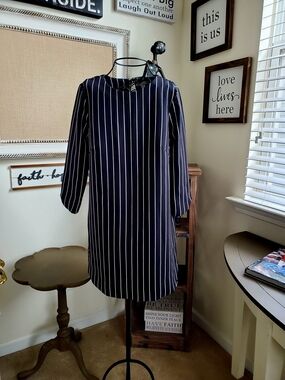 H&M Navy and White Pinstripe Long Sleeve Shift Dress